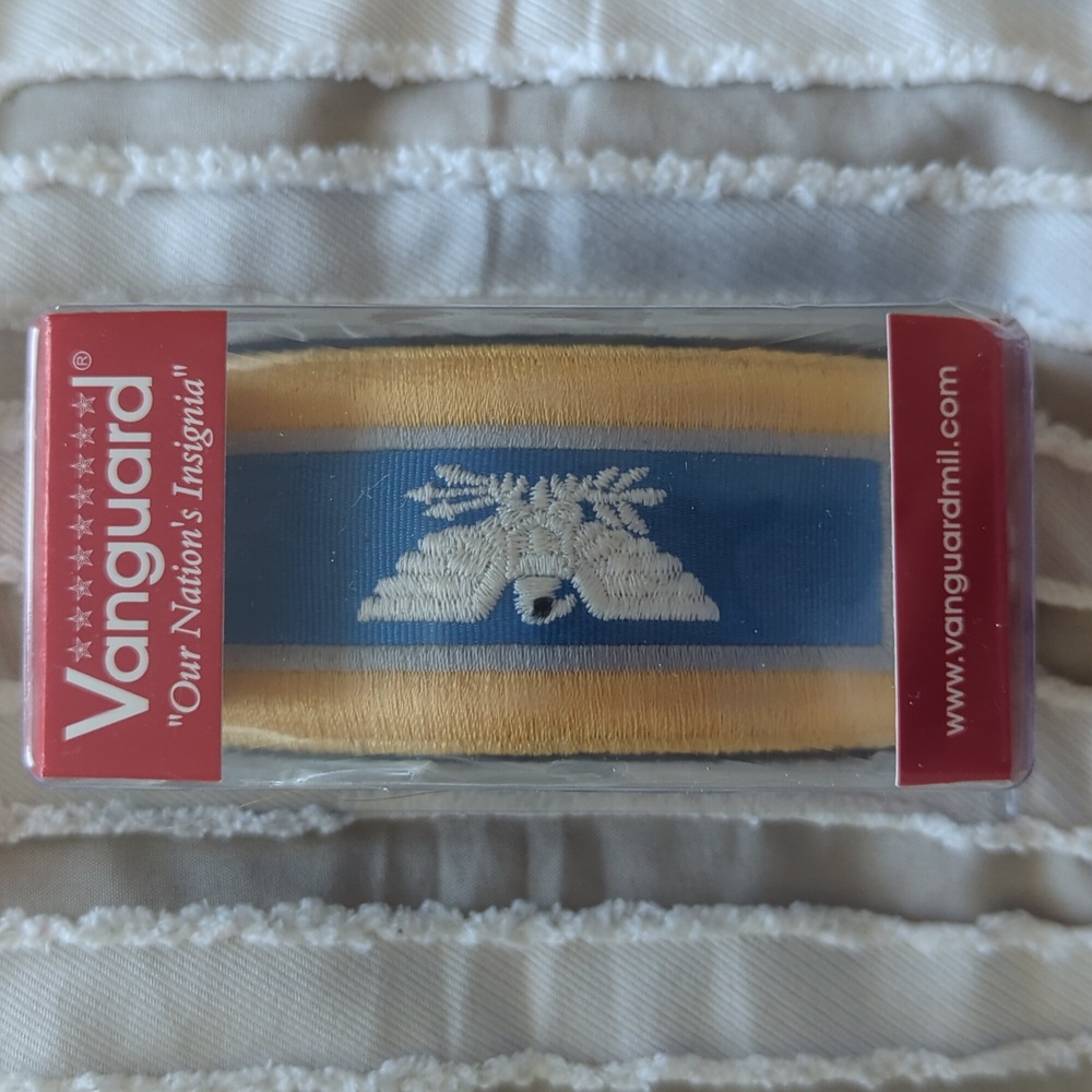 US Army shoulder strap, Male. COL. Military Intelligence. New